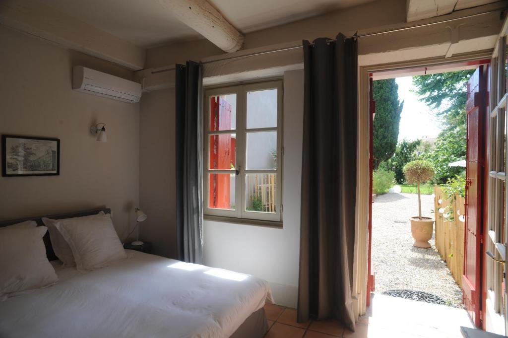 Les Chambres D'Andrea Marseillan  Exteriér fotografie